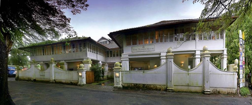 Hotel Neemrana'S- Tower House Kochi Exterior foto